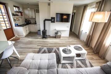 Фото номера Вилла с 2 спальнями Виллы KARKLE VILLA BOUTIQUE г. Каркле 48