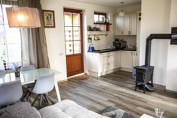 Фото номера Вилла с 2 спальнями Виллы KARKLE VILLA BOUTIQUE г. Каркле 49