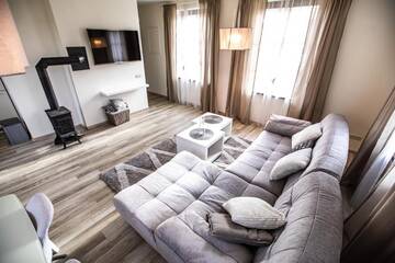 Фото номера Вилла с 2 спальнями Виллы KARKLE VILLA BOUTIQUE г. Каркле 47