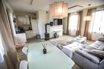 Фото номера Вилла с 2 спальнями Виллы KARKLE VILLA BOUTIQUE г. Каркле 52