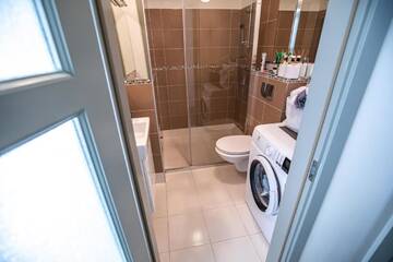 Фото номера Вилла с 2 спальнями Виллы KARKLE VILLA BOUTIQUE г. Каркле 15
