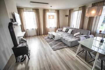 Фото номера Вилла с 2 спальнями Виллы KARKLE VILLA BOUTIQUE г. Каркле 9