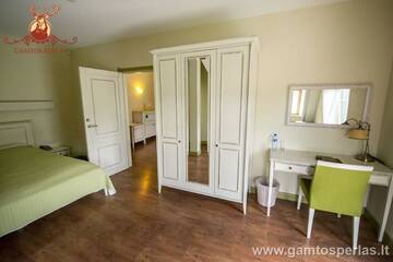 Фото номера Люкс с 1 спальней Отель Gamtos Perlas г. Каркле 3